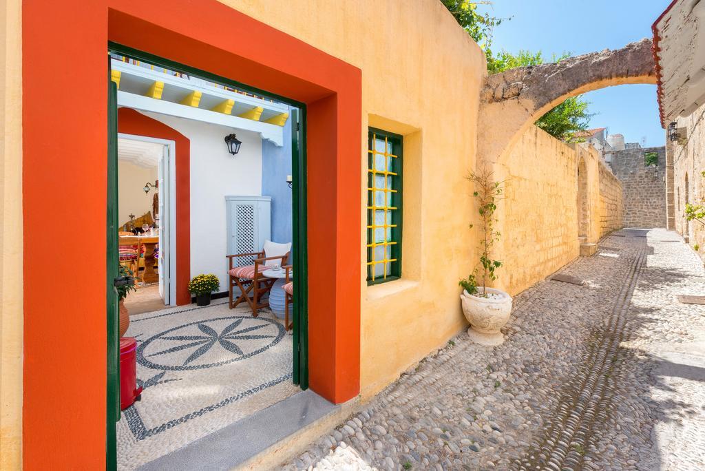 Giorgos' Old Story 2Bed Stone House With Private Hamam In The Old Town Villa Rhodes City Exterior photo